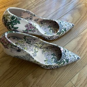 Pink floral flower stilettos used once like new